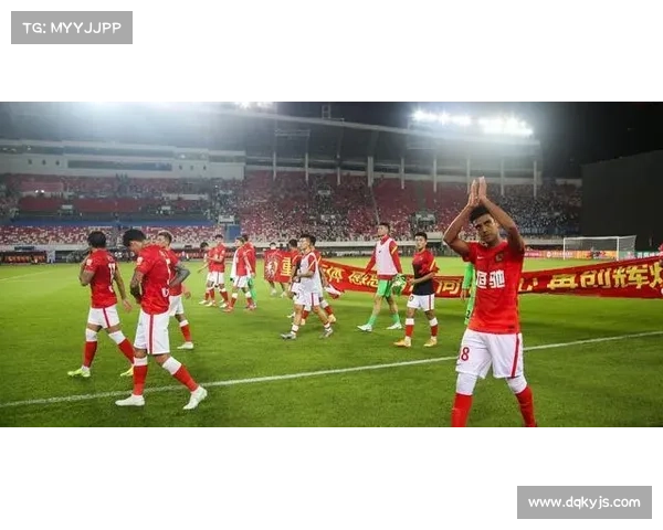 中国足球崛起之路：从困境到亚洲强队的逐步蜕变与奋进